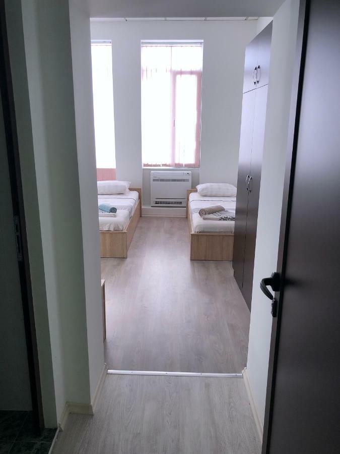 Guest Rooms Opera Plowdiw Exterior foto