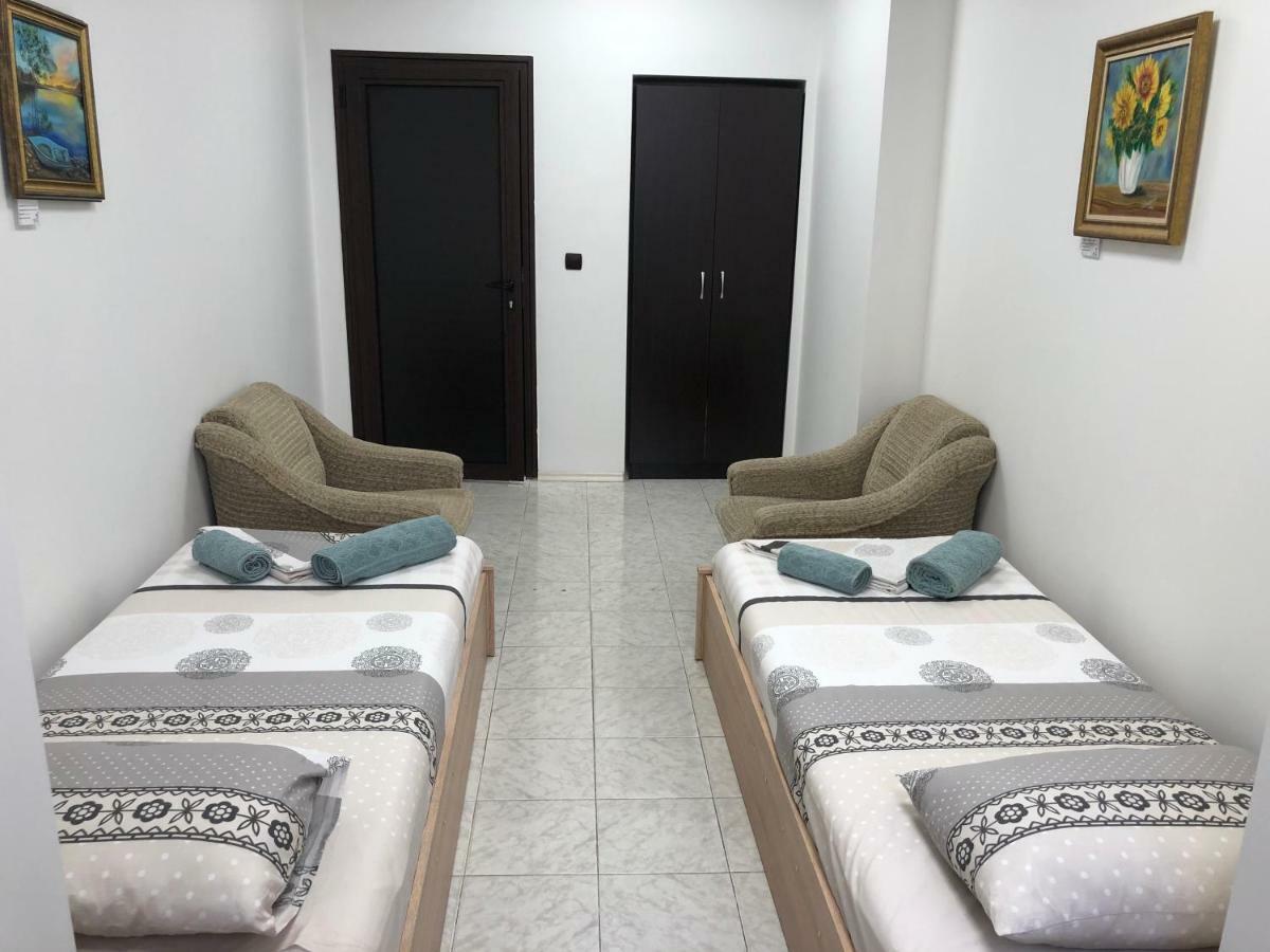 Guest Rooms Opera Plowdiw Exterior foto