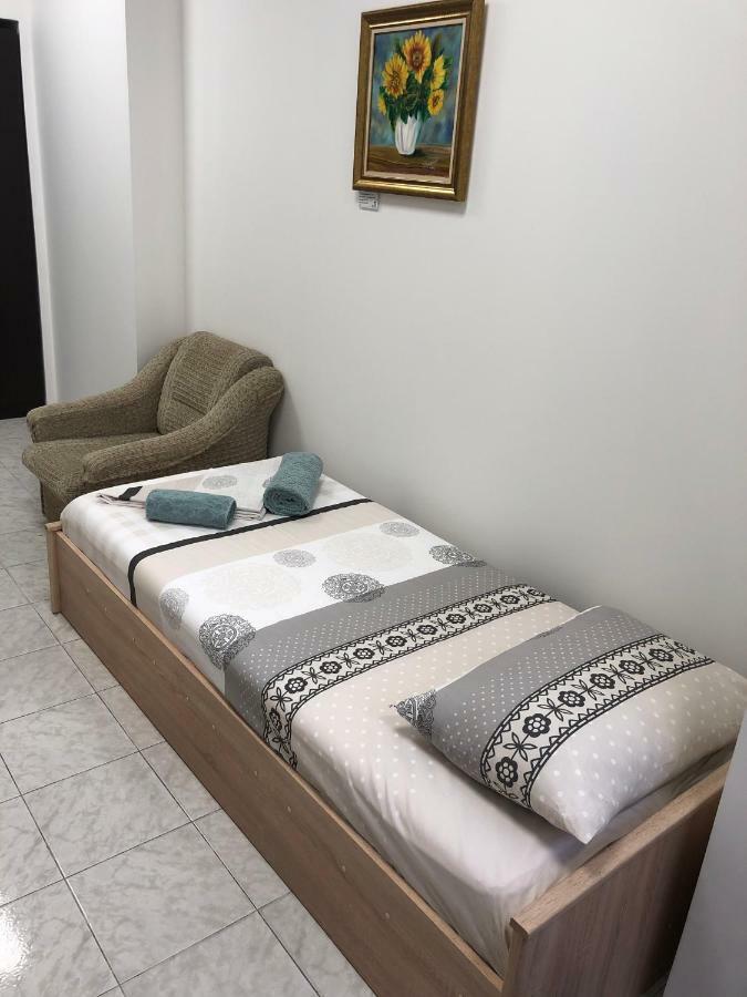 Guest Rooms Opera Plowdiw Exterior foto