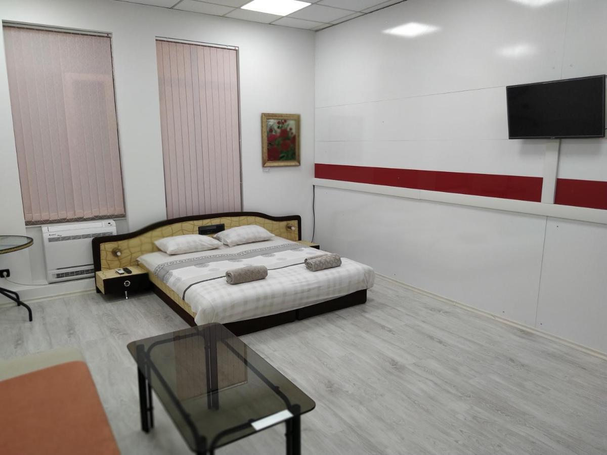 Guest Rooms Opera Plowdiw Exterior foto