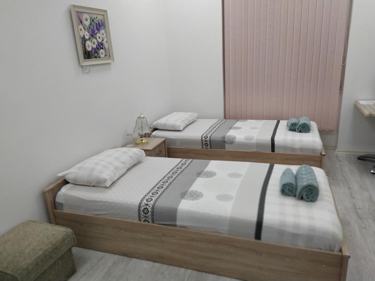 Guest Rooms Opera Plowdiw Exterior foto