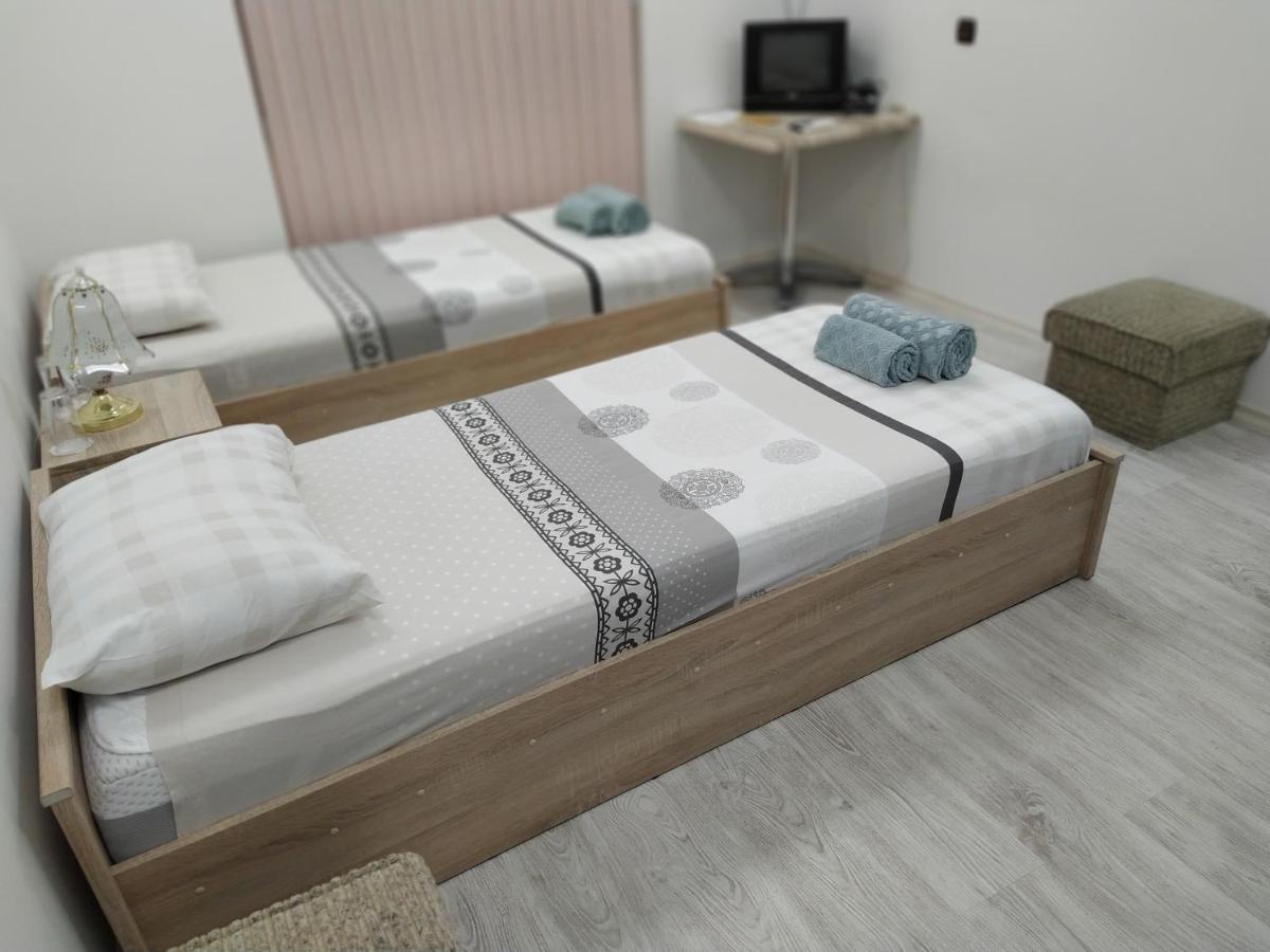 Guest Rooms Opera Plowdiw Exterior foto